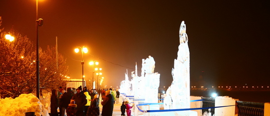15 фото скульптур с фестиваля «Удмуртский лед» в Ижевске