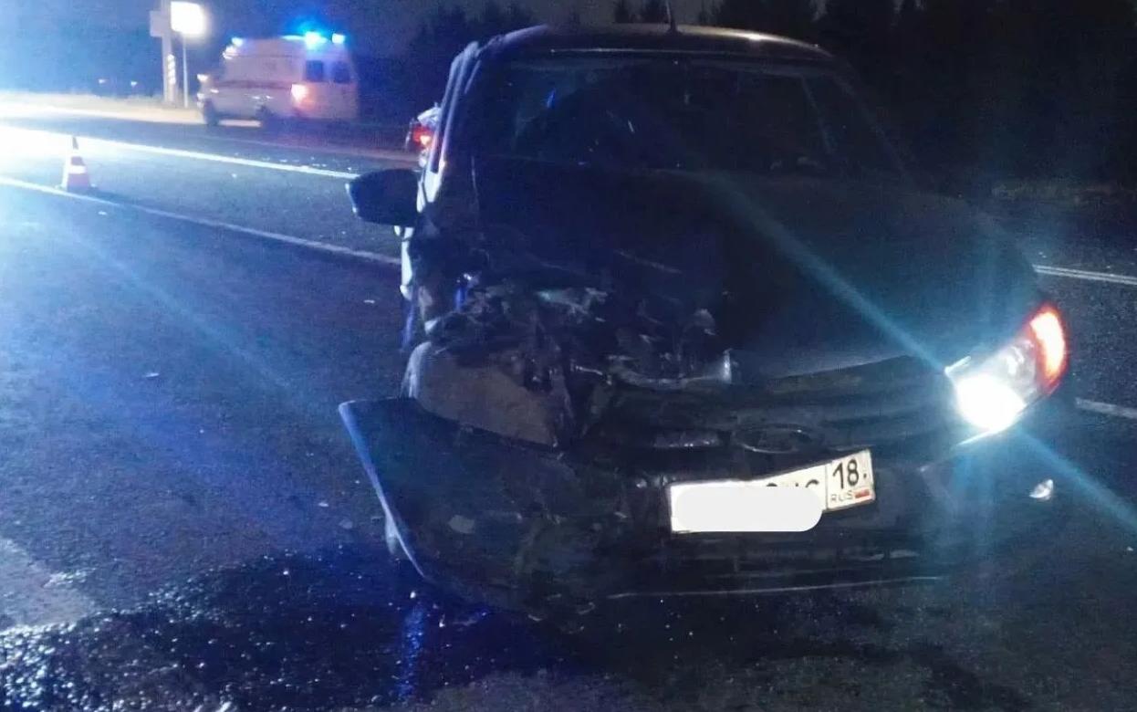 Женщина и два ребенка пострадали в ДТП на трассе в Удмуртии