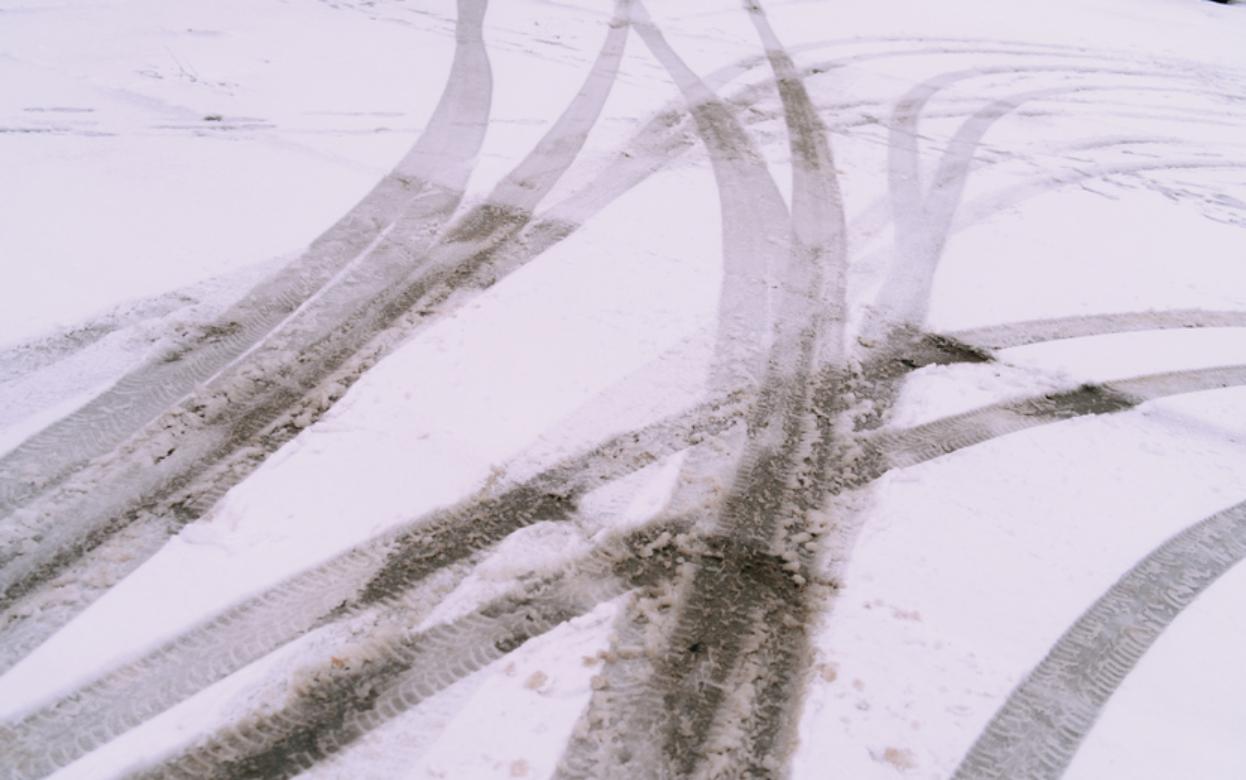 Жителей Удмуртии предупредили о мокром снеге и гололедице