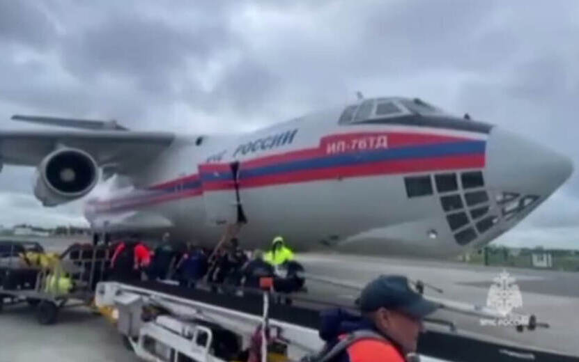 Спецборт МЧС России вылетел в Ижевск для эвакуации пострадавших в Москву