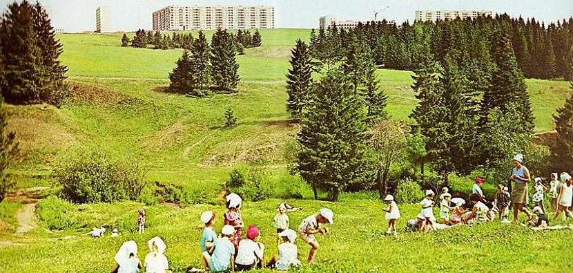 Окрошка на Воложке и прогулки под парусом: как жители советского Ижевска проводили лето