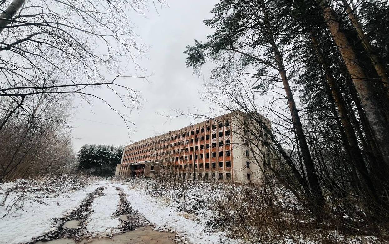 Отданное под хоспис недостроенное здание общежития снесут в Ижевске