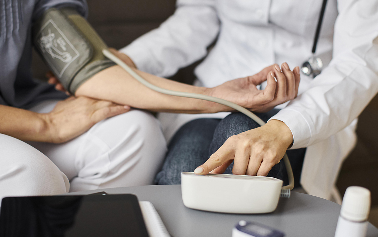 Берут ли в армию с гипертонией: как работает медицинский регламент и что важно знать призывникам