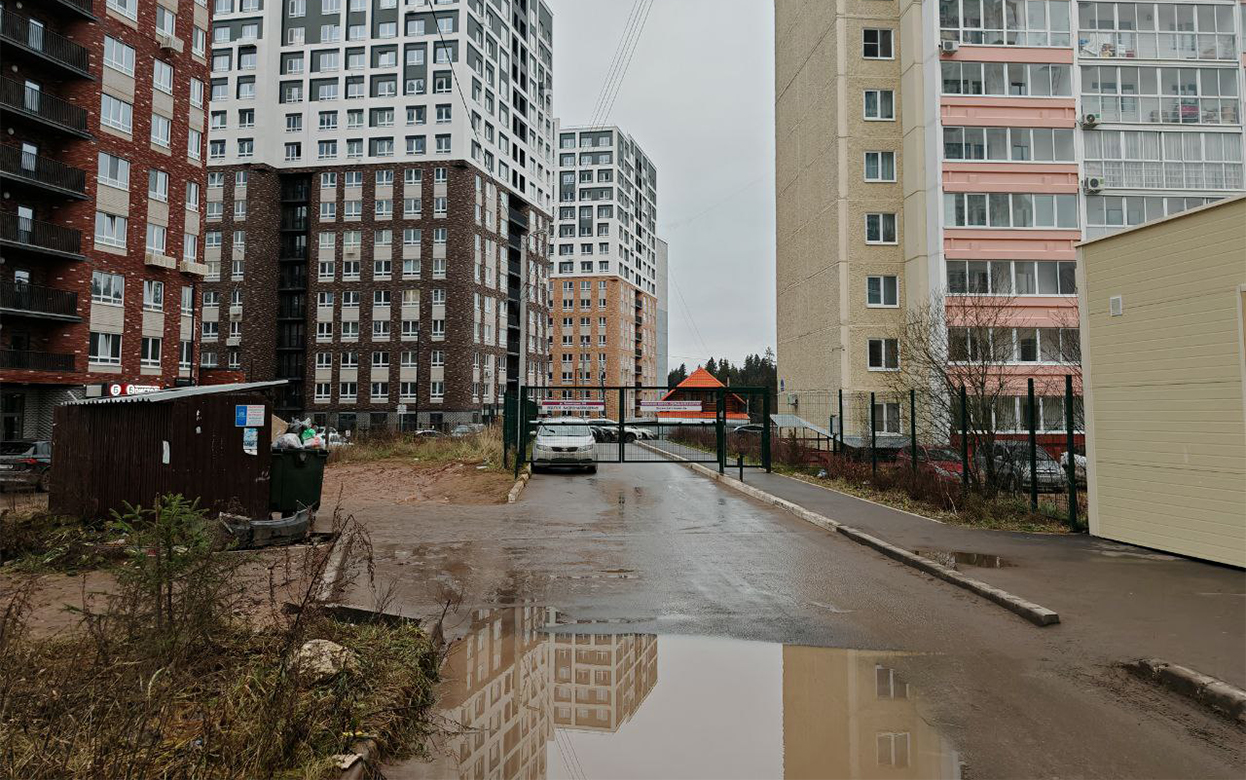 «Готовы оказать правовую поддержку»: власти Ижевска прокомментировали ситуацию с проданной придомовой территорией 