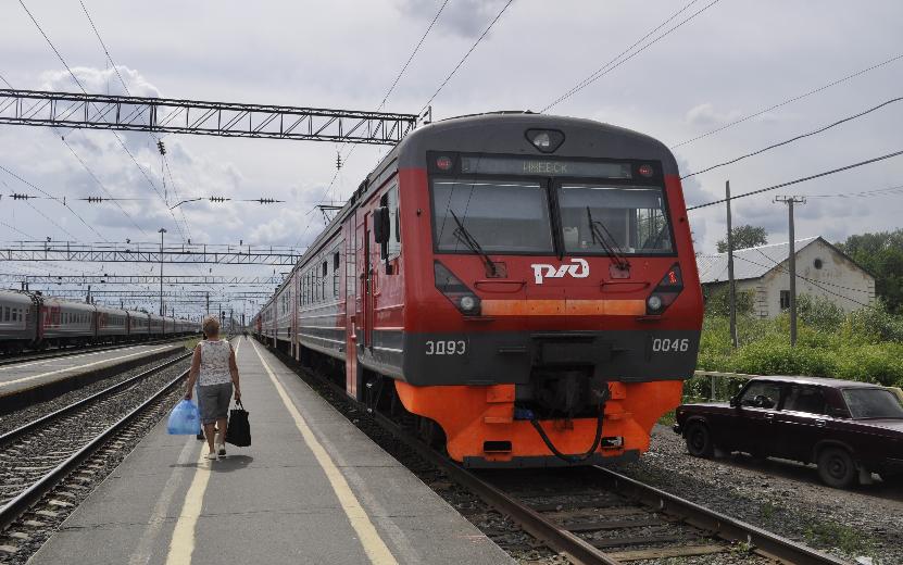 Следующие в Ижевск пригородные поезда изменят расписание с 12 сентября
