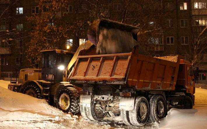 С 12 улиц Ижевска вывезут снег в ночь на четверг