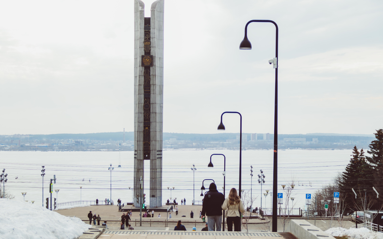 Смертельное ДТП на 40 лет Победы, недовольство пожилыми в автобусах и клумбами на улице Ленина: что обсуждают ижевчане в соцсетях 13 апреля  