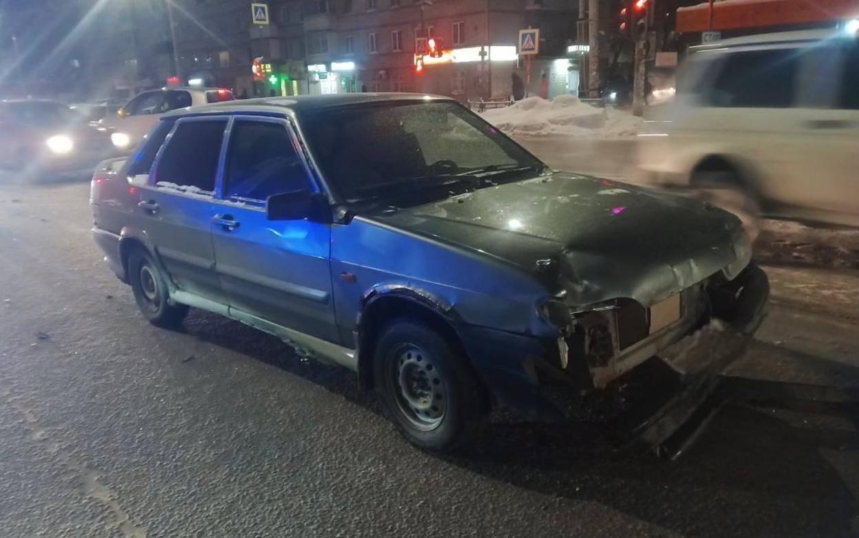25-летнюю девушку сбили на улице Гагарина в Ижевске