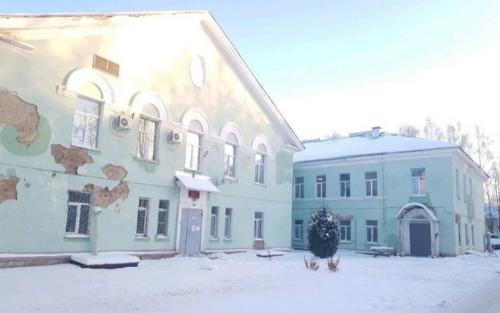 Вице-премьер Эльвира Пинчук: «Речи о продаже здания роддома № 2 не идет»