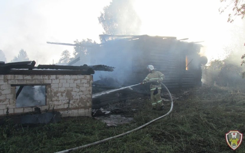 В Дебесском районе Удмуртии произошел пожар площадью 118 кв.м