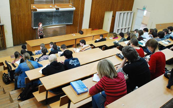 Вузы России не откажутся от бакалавриата и магистратуры