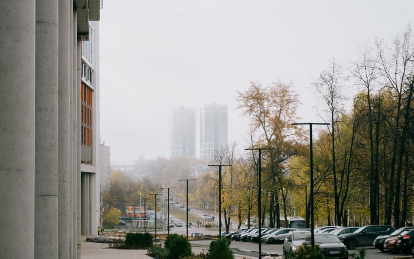 6 фото октябрьского тумана в Ижевске