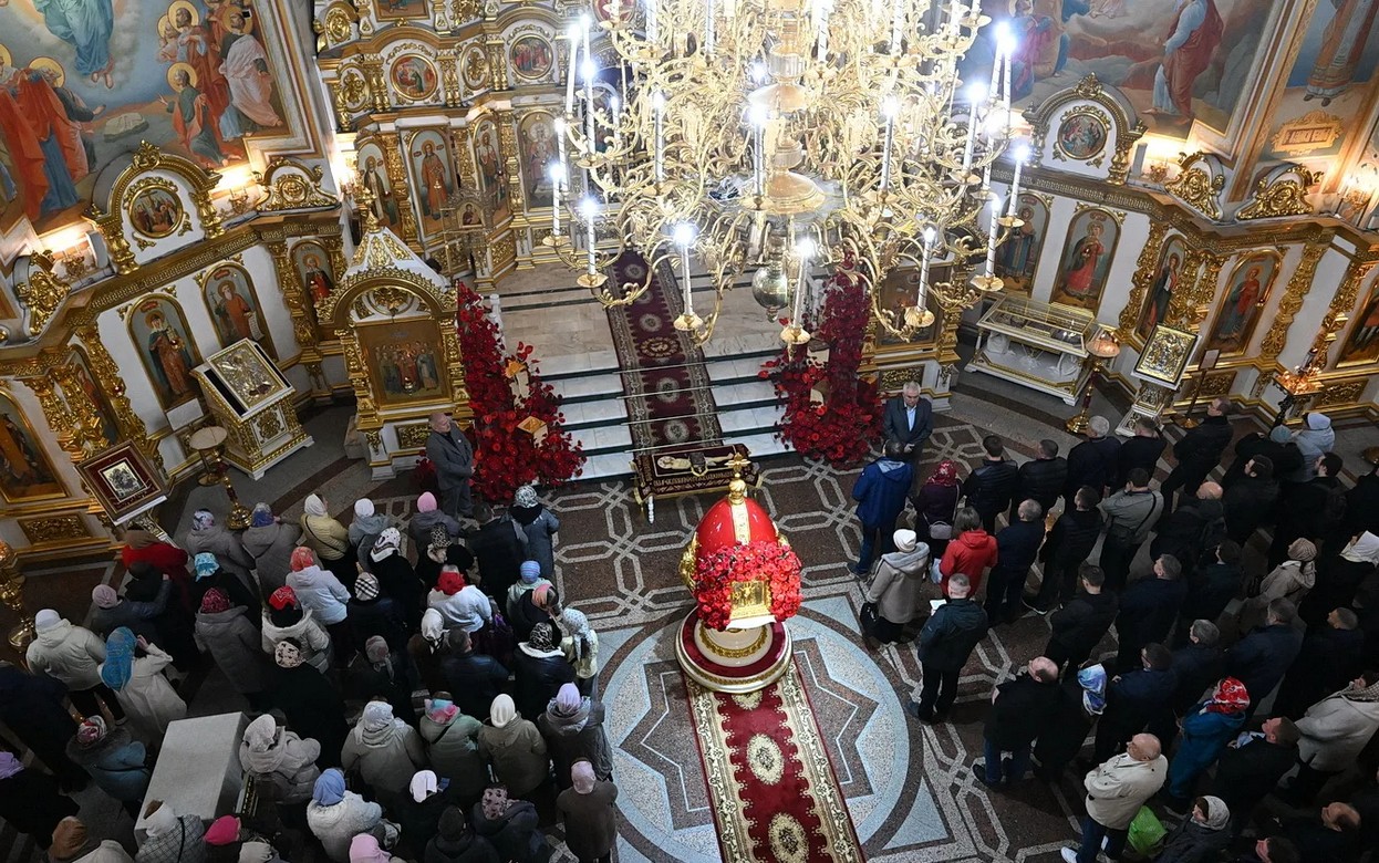 Фотофакт: как встретили Пасху в крупнейшем соборе Удмуртии