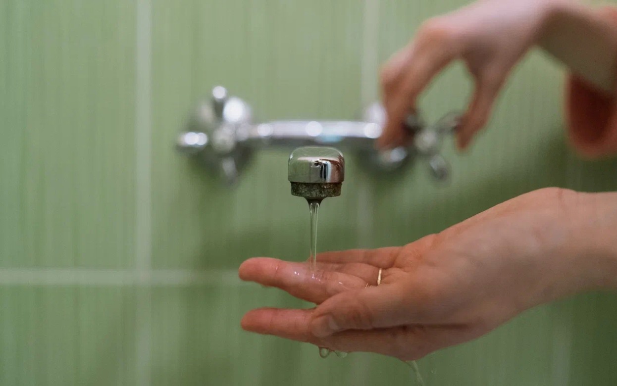 Почему в Ижевске из крана иногда идет мутная вода и кто за это отвечает на самом деле