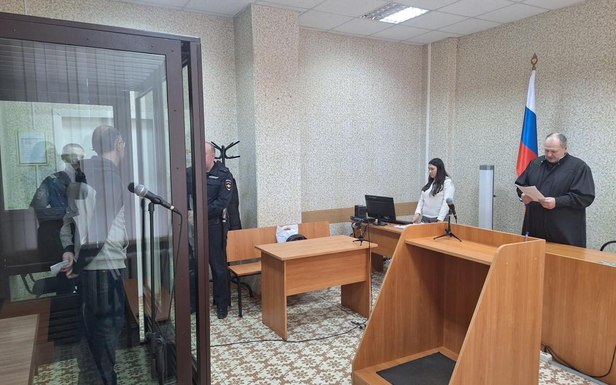 Экс-главврача онкодиспансера Удмуртии оставили под арестом