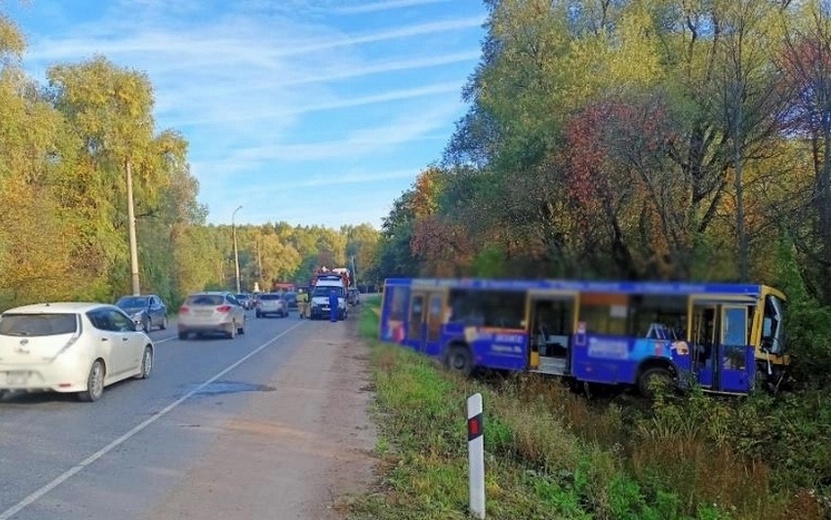 Число пострадавших в ДТП с автобусом под Ижевском выросло до 6 