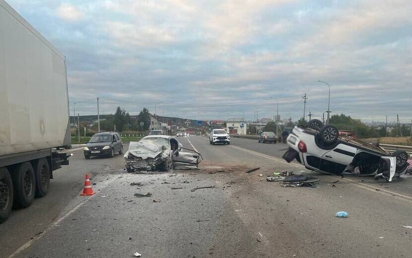 31-летний водитель Lada погиб в столкновении с Mitsubishi под Ижевском