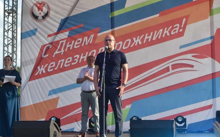 Глава Удмуртии объявил о решении сделать стадион «Локомотив» главной площадкой для ежегодного празднования Дня железнодорожника