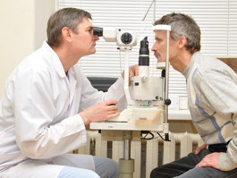 Ижевский врач-офтальмолог Андрей Орлов: «Чтобы избежать неприятностей со зрением, ежегодно проходите обследование у врача-офтальмолога!»