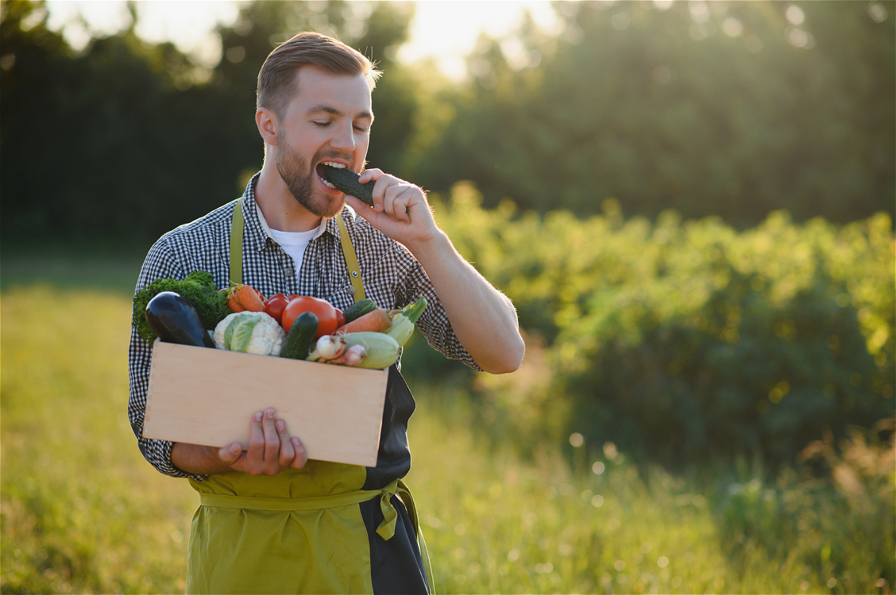 Врач назвал 7 овощей, которые обязательно должны быть в рационе мужчин после 35 лет для здоровья простаты и сердца