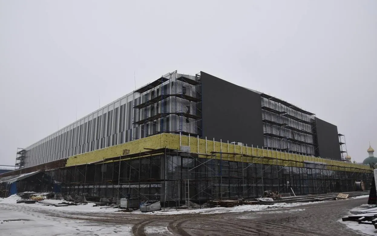 Сроки завершения реконструкции ЛД «Ижсталь» могут перенести