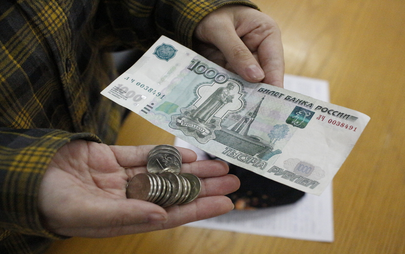  В Госдуме предложили поднять МРОТ до 50 тыс. рублей