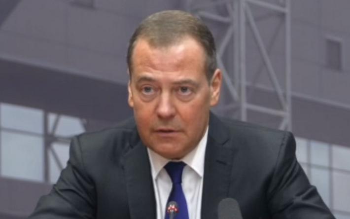Зампред Совбеза России Дмитрий Медведев прибыл в Ижевск