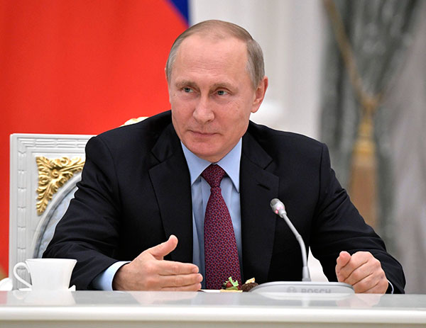 Президент России Владимир Путин поздравил фигуристку из Ижевска Алину Загитову