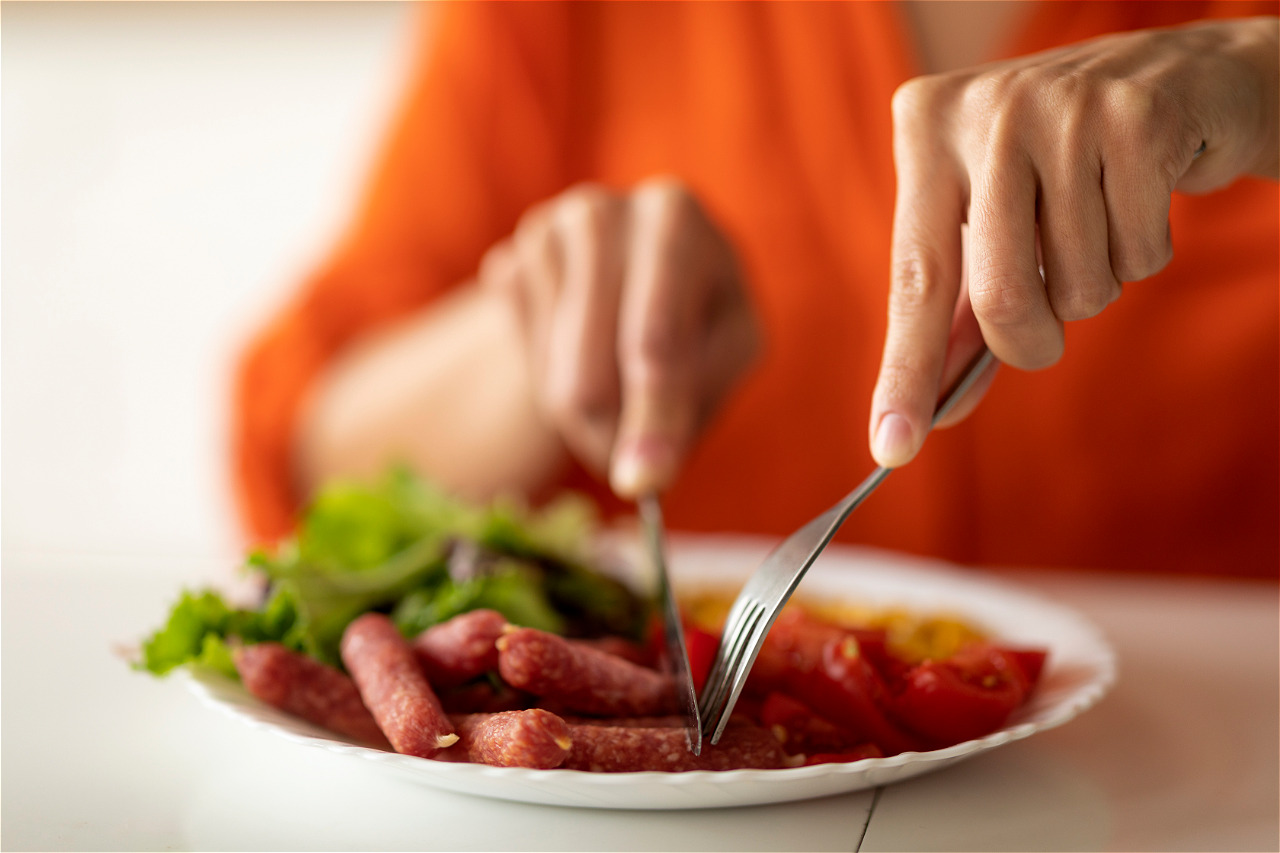 Эти продукты повышают риск развития рака: многие считают их безобидными