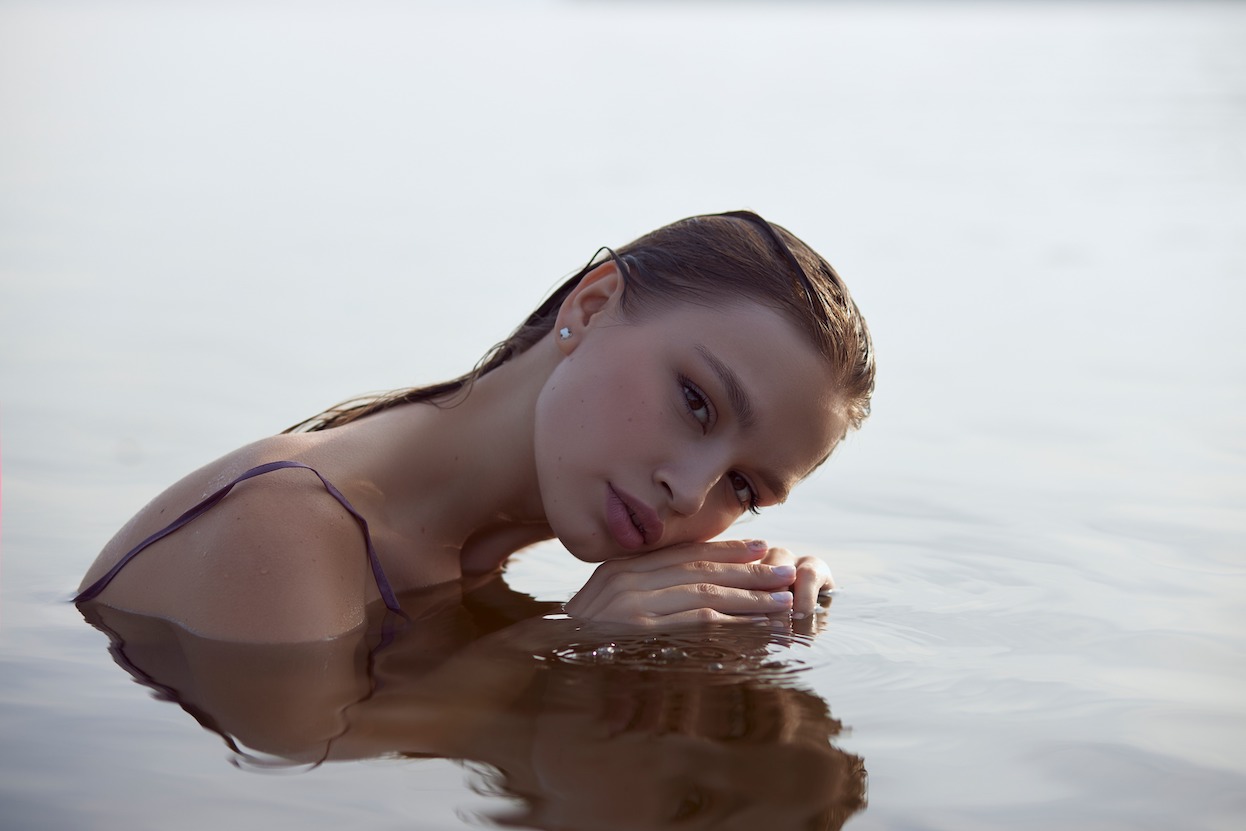 Рунический гороскоп на 2 марта: Козероги обсудят договоренности, а Ракам лучше не налегать на жирное