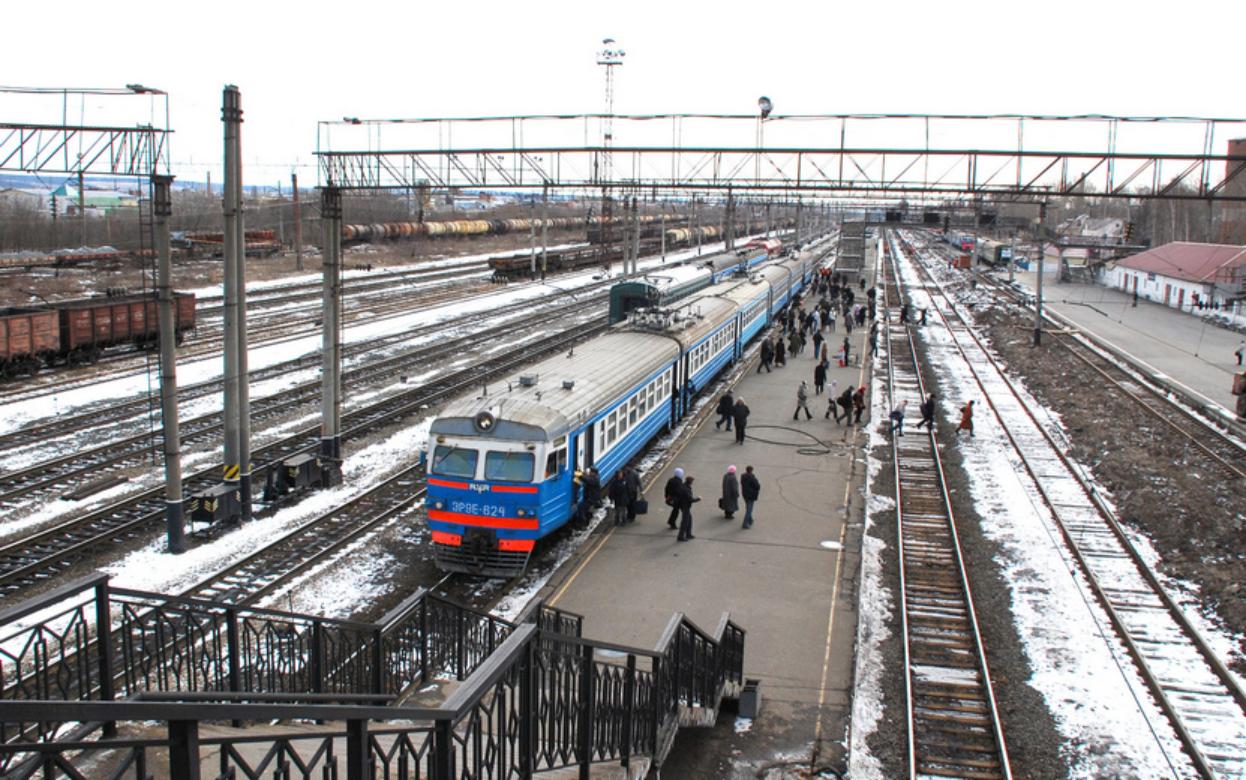 Жители Удмуртии смогут вернуть билеты на пригородные поезда через приложение