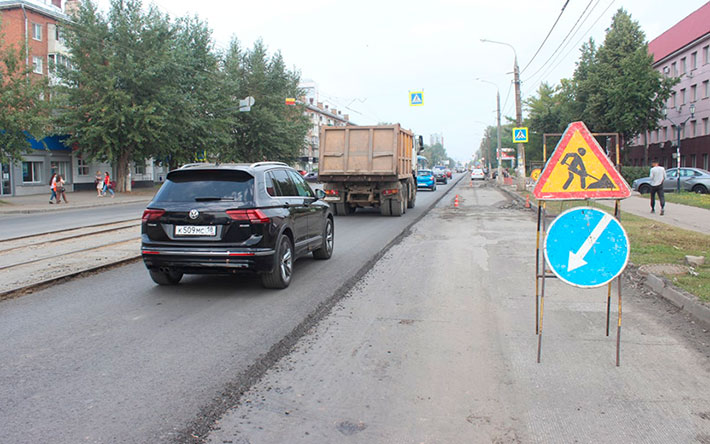 На ул. Гагарина в Ижевске начали ремонтировать дорогу