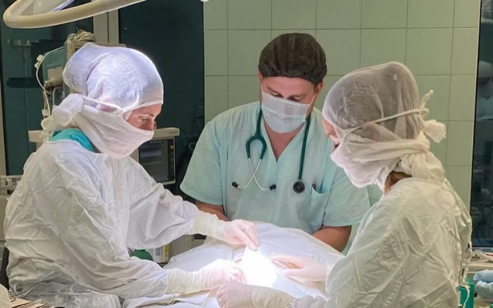 Двух новорожденных прооперировали в Ижевске