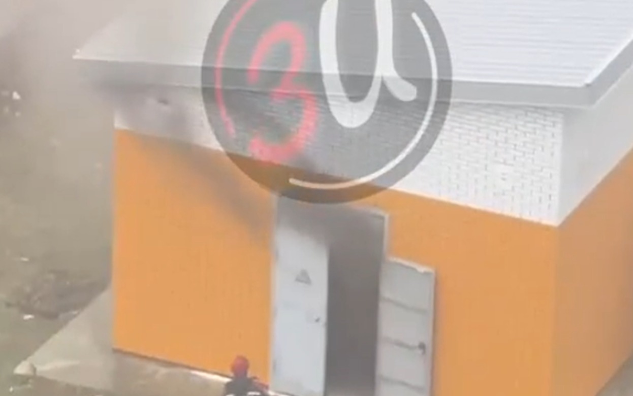 Электростанция на улице цветочная Видео: @zlou18