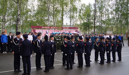 Ижевские школьники приняли участие в военизированной эстафете