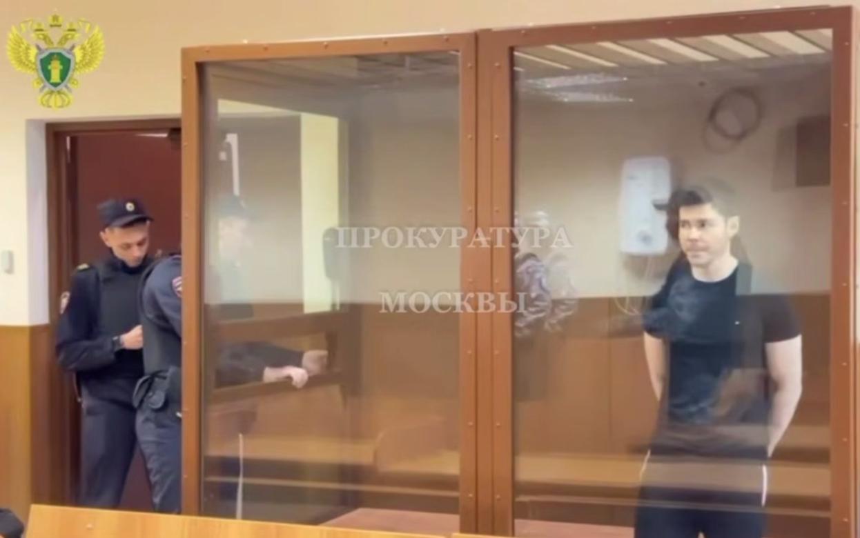 Бизнесмена и блогера из Ижевска Аяза Шабутдинова осудили на 7 лет