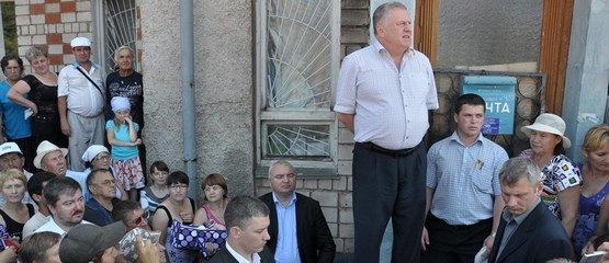 Вступал в общество удмуртской культуры и приезжал в Пугачево: скончался лидер ЛДПР Владимир Жириновский