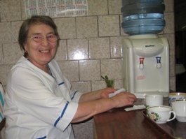 Ижевчанка Галина Илинаровна в бане работает больше 15 лет. За это время в книге отзывов было оставлено множество слов благодарности в ее адрес