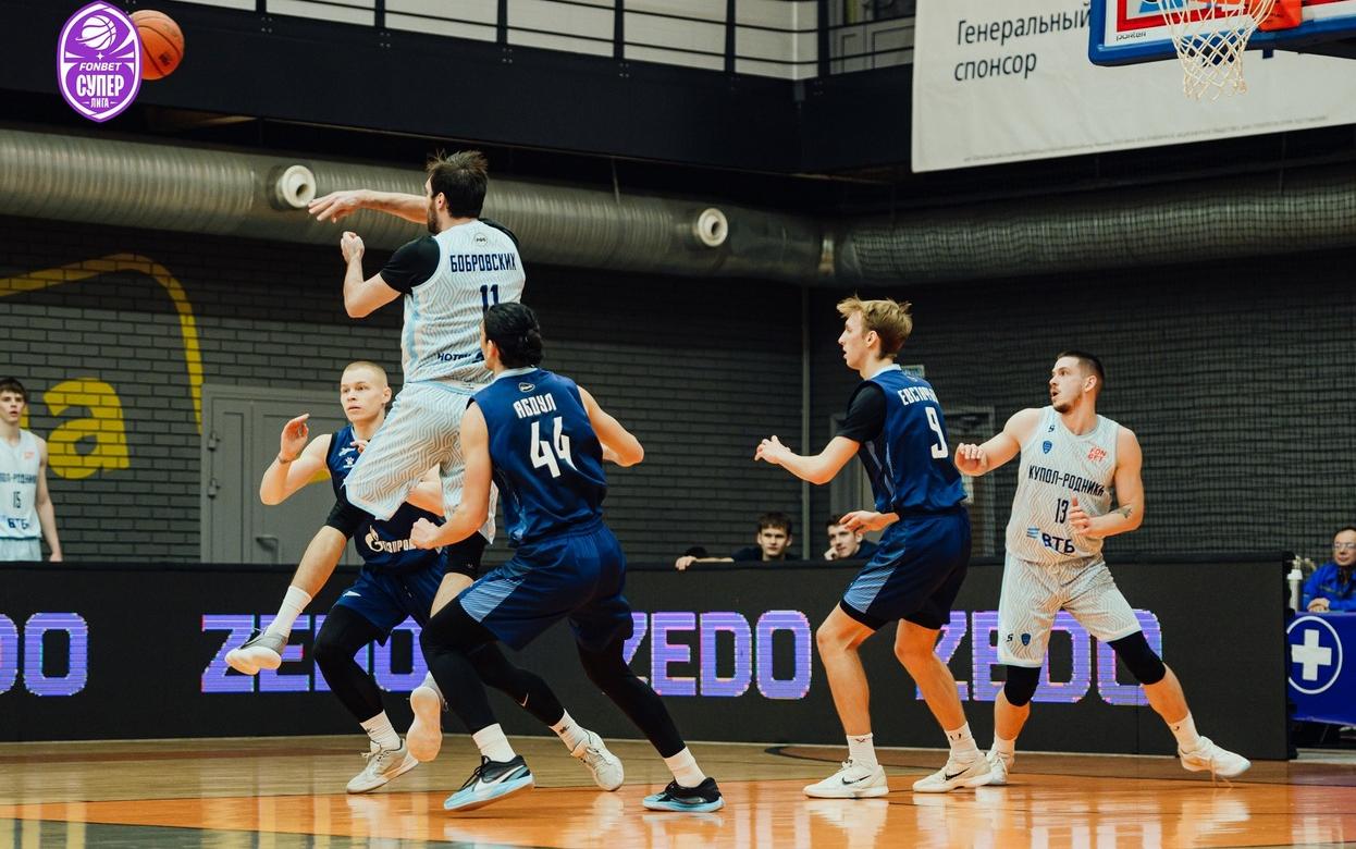 Баскетбольные «Родники» обыграли «Зенит-2» в Ижевске