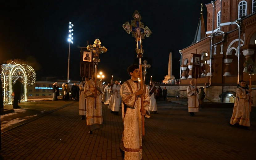 Пасхальная ночь в Михаило-Архангельском кафедральном соборе. Фото: пресс-служба Главы и правительства Удмуртии