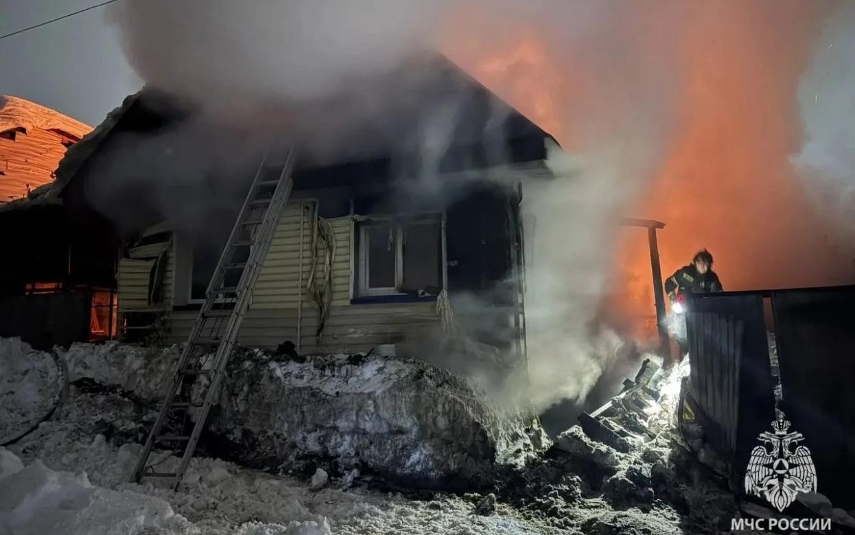 67-летний мужчина погиб на пожаре в Сарапуле