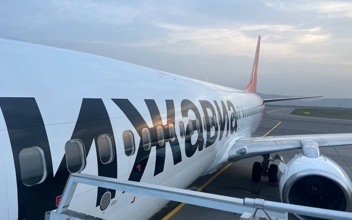 Пассажиры самолета, приземлившегося в Махачкале, долетели до Сочи