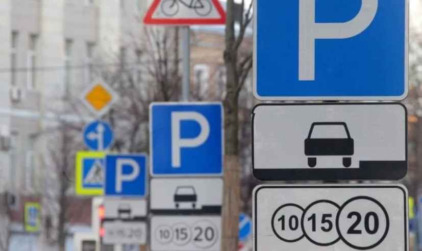 Покрытие платных парковок отремонтируют в Ижевске