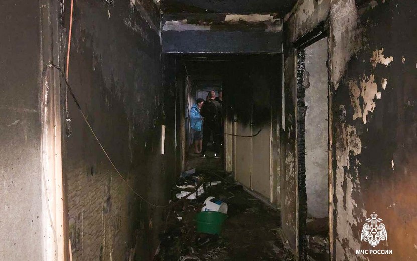 25 человек эвакуировали при пожаре на ул. Драгунова в Ижевске