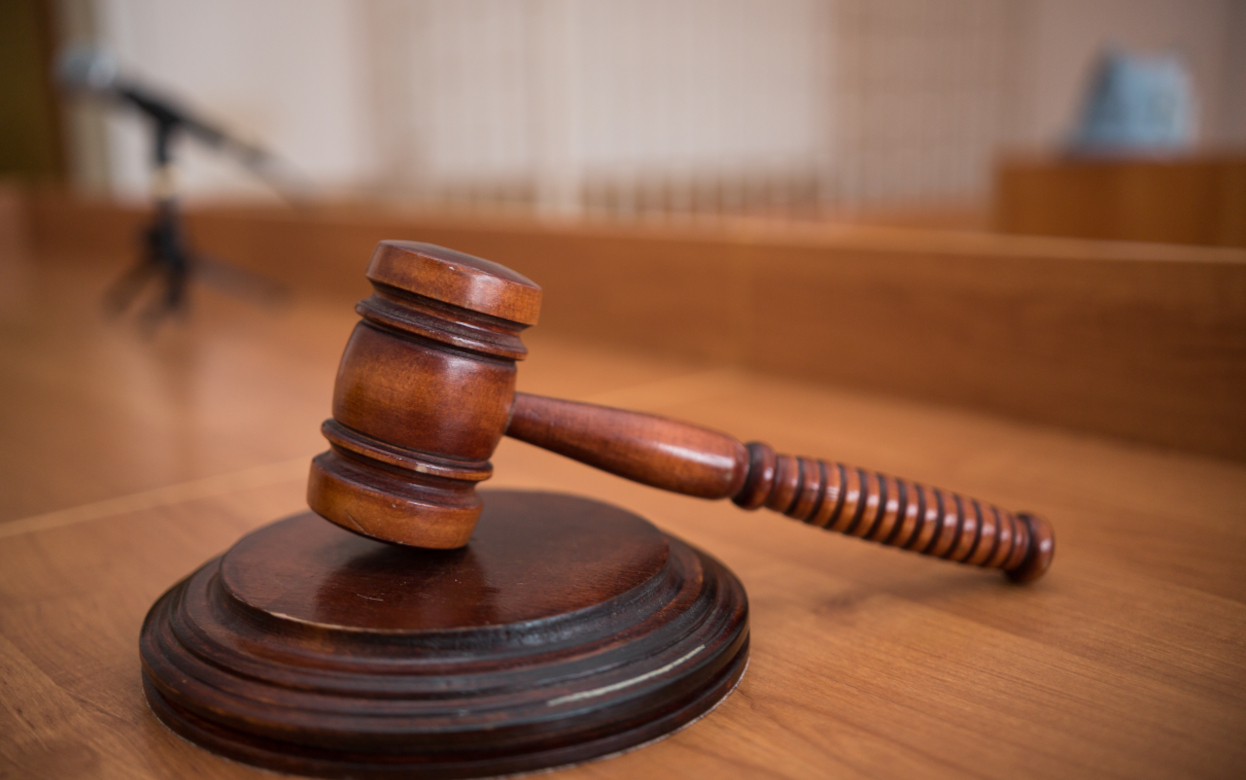 Жительница Сарапула через суд добилась выплаты пенсии после гибели сына на СВО