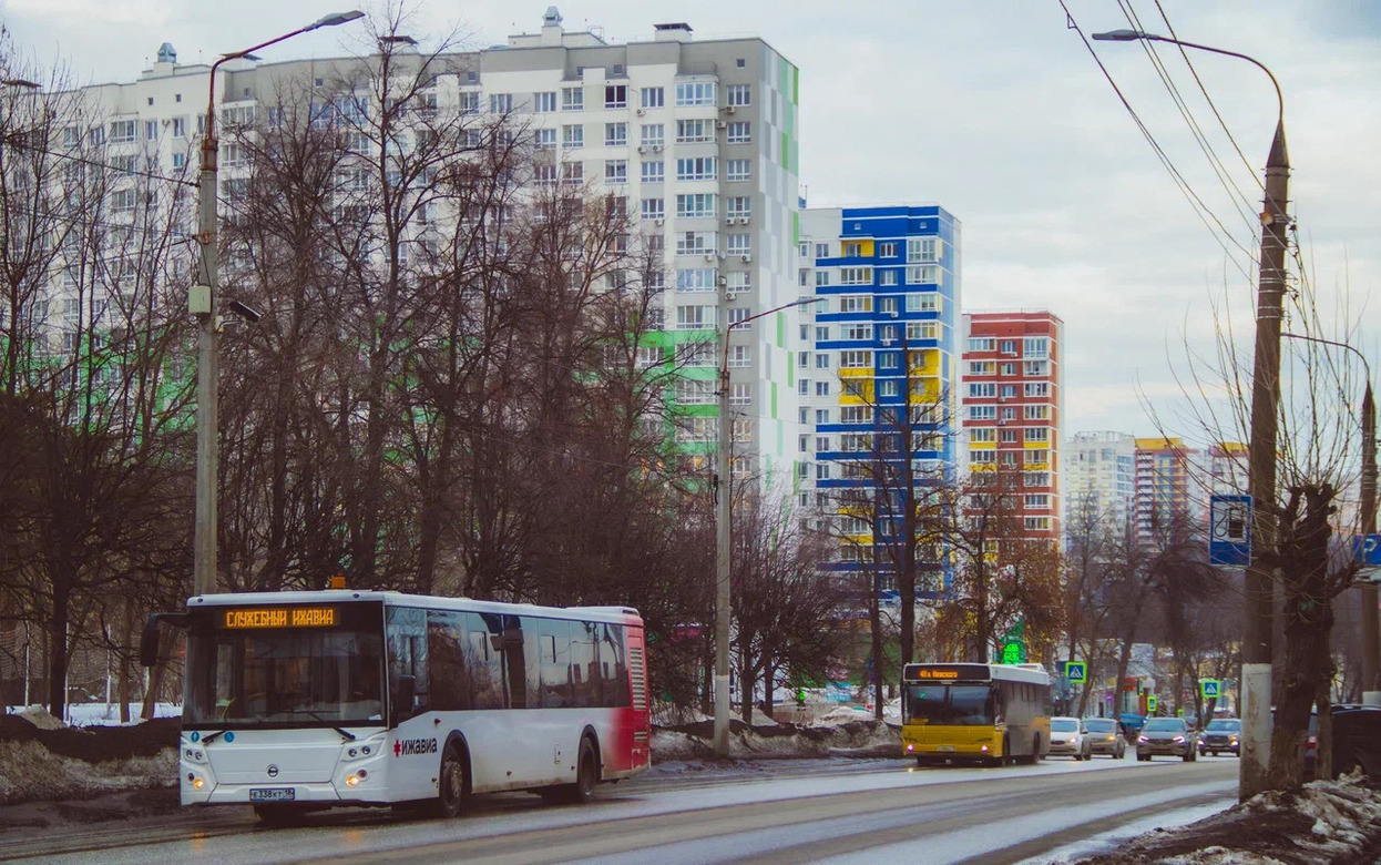 Ижевск в числе лучших городов для путешествий, запрет самокатов, розовая луна и отключение отопления: что обсуждают ижевчане в соцсетях 2 апреля