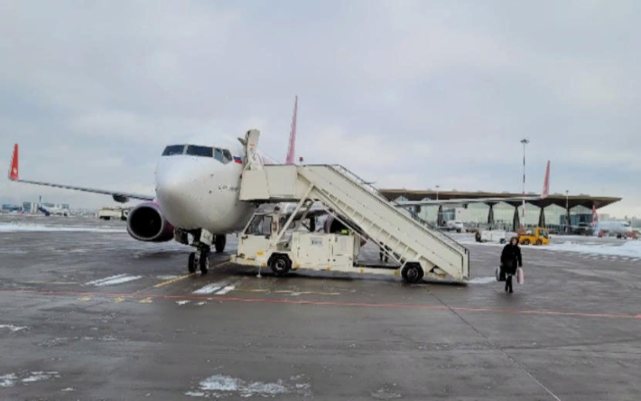 Специалисты назвали причины экстренной посадки ижевского самолета в Санкт-Петербурге