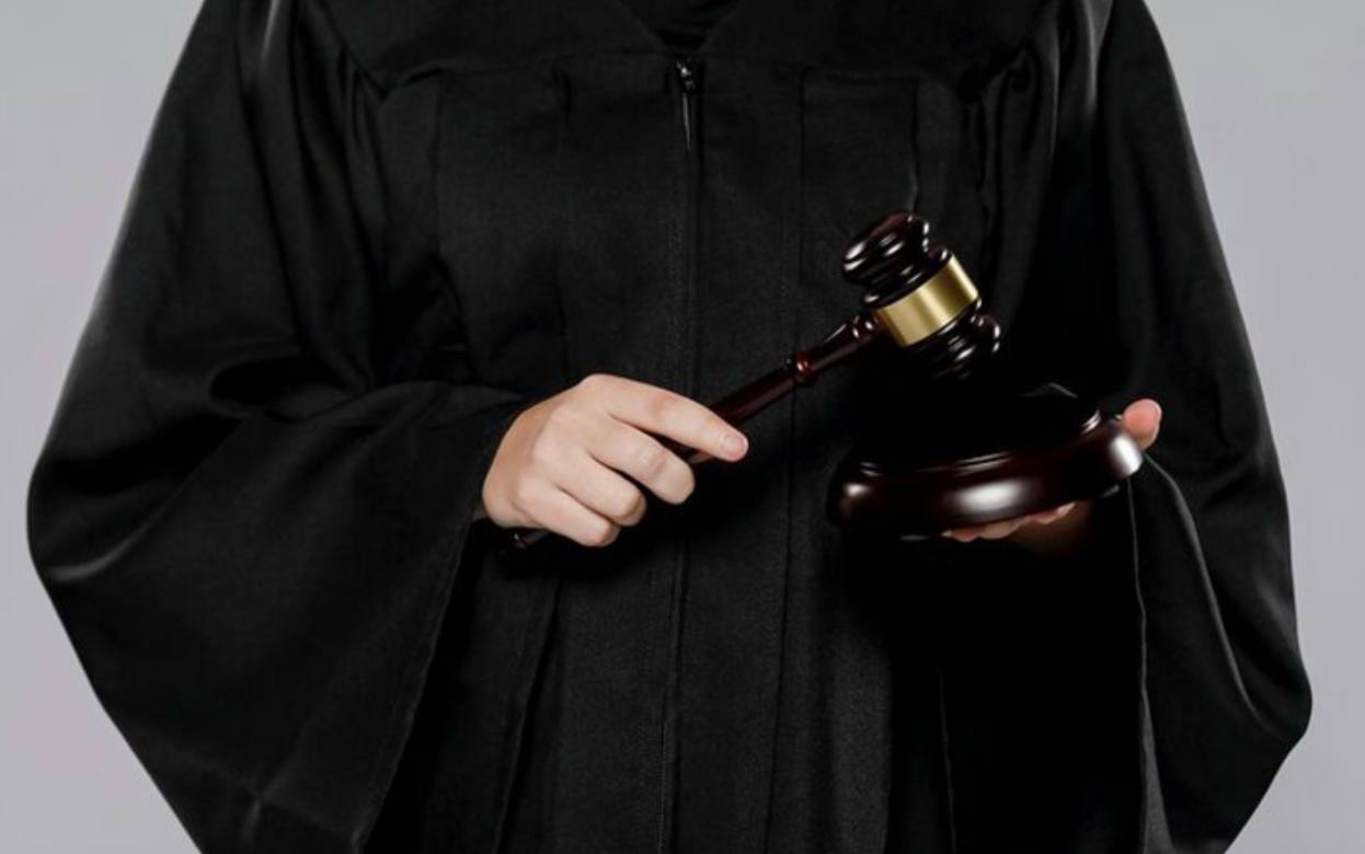 Глазовский суд отказался рассматривать заявление о признании иждивения