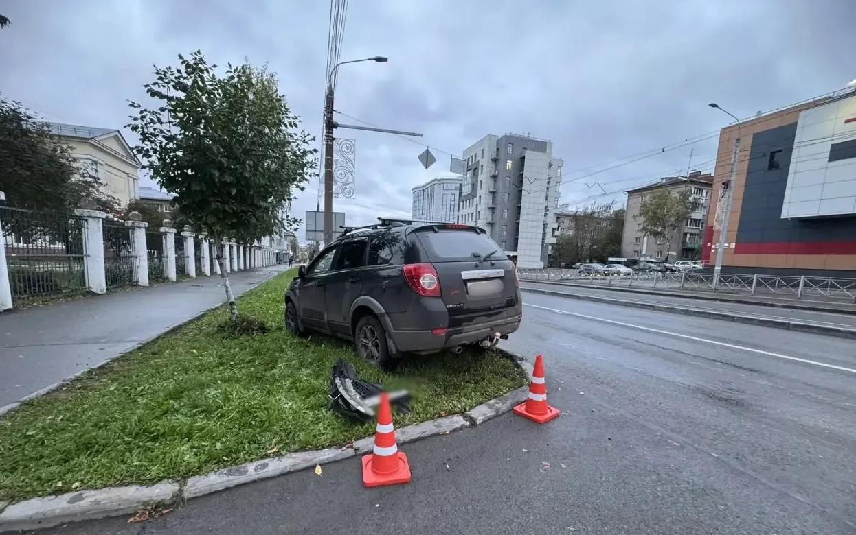 Водитель Kia пострадал в ДТП на перекрестке в Ижевске