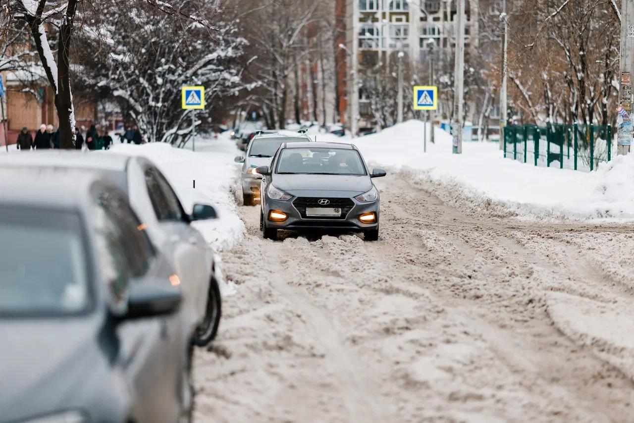 Рекорд по выпавшему снегу и отмена оплаты парковок: главные новости 22 ноября 
